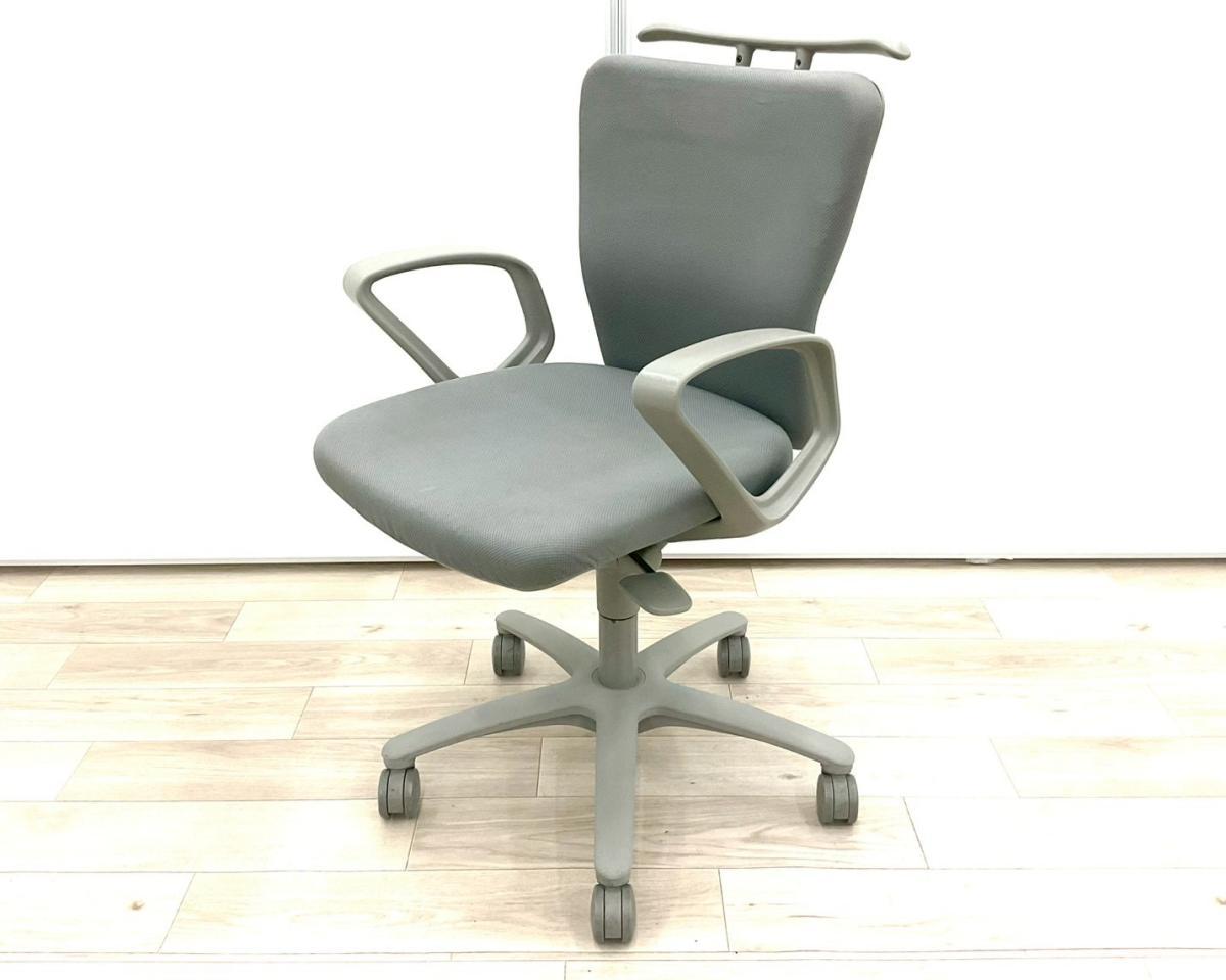【在庫入替セール品！（本在庫限定価格）】■Okamura/オカムラ　■カロッツァ　■グレー　■肘付き/サークル肘　■ハンガー付き　■オススメ/大人気/定番商品　【弊社使用欄：A01032927】
                        カロッツァチェア
                                    中古
            