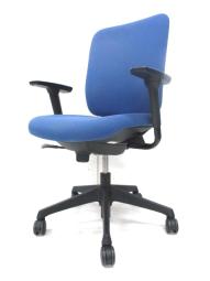 コスパ抜群で大定番・シンプルで無駄のないチェア！/オススメ(おすすめ) /人気商品【弊社使用欄：A01057318】■オカムラ/CG-R/ブルー