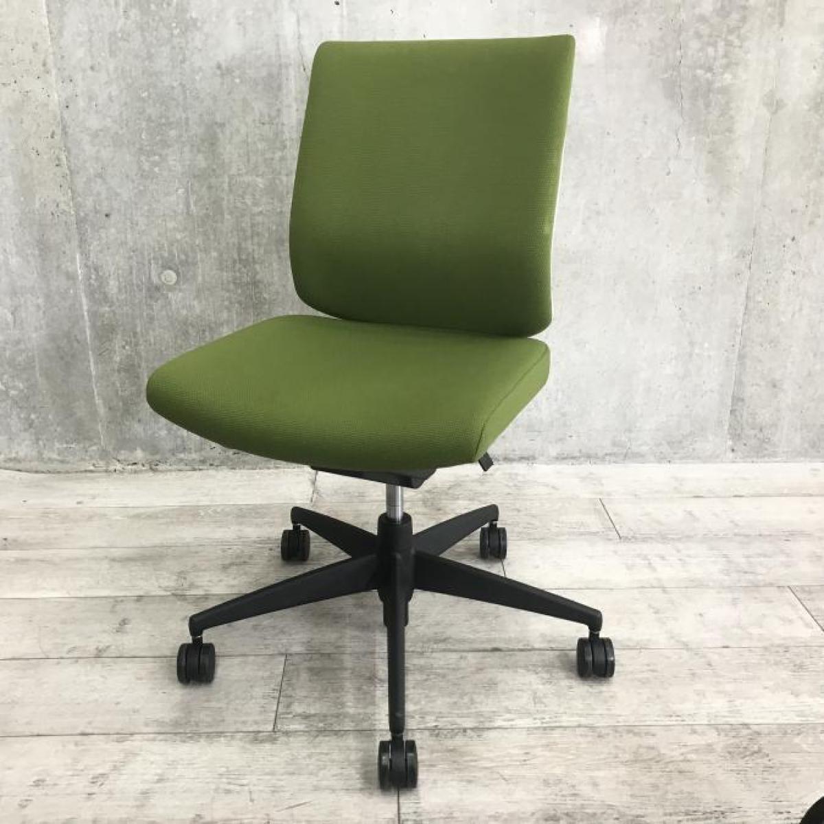 ■コクヨ(KOKUYO)製　■ウィザード2(wizard2)チェア　■肘無　■ハイバック　■クッションタイプ　■ランバーサポート付き　■オリーブグリーン×ホワイトシェル【弊社使用欄：A01041746 K】【ID】
                        ウィザード2
                                    中古
            