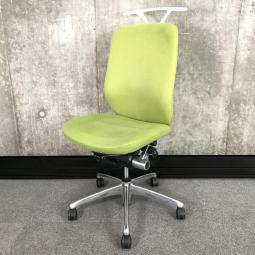 【ワンランク上の高品質グレード！人間工学に基づいた快適な座り心地と一体感！】■オカムラ（okamura）　ゼファー（Zephyr）　肘無ハイバック　■ハンガー付　■グリーン オフィスバスターズ　水戸サテライト