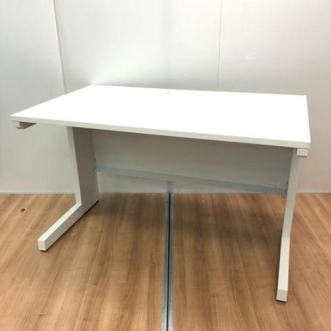 【中古】スカエナ 5-110-6720 ウチダ（UCHIDA) 平机