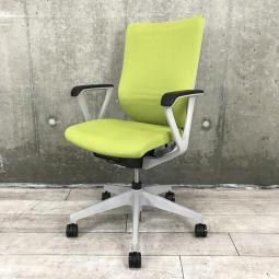 【どんな人が座っても理想的な座り心地になるチェア！】■イトーキ（ITOKI）　エピオス　ハイバック　肘付き　■クロスタイプ　■サークル肘 　■モスグリーン　オフィスバスターズ　水戸サテライト　日立市、常陸太田市、高萩市、北茨城市、常陸大宮市、大子町 ひたちなか市