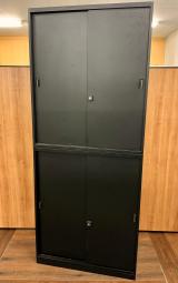 【お問い合わせの多い引違い書庫が入荷！スライド引き戸だから開閉スペースに困りません！】■オカムラ（okamura）製　レクトラインシリーズ　2枚引き戸タイプ　引違い書庫セット　■シリンダー錠　■ブラック【AD】