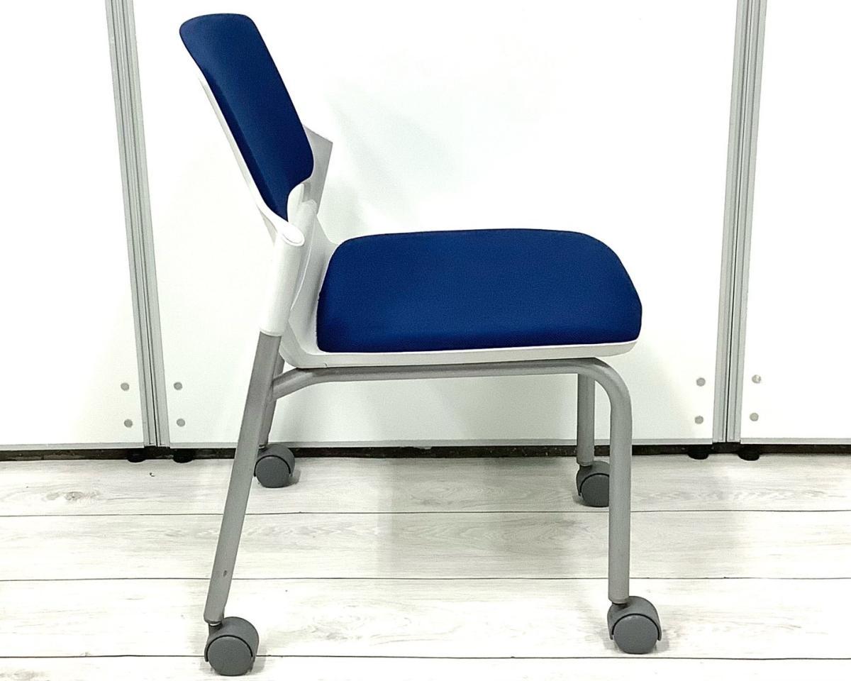 中古】MF-180シリーズ ウチダ/UCHIDA スタッキングチェア 572189