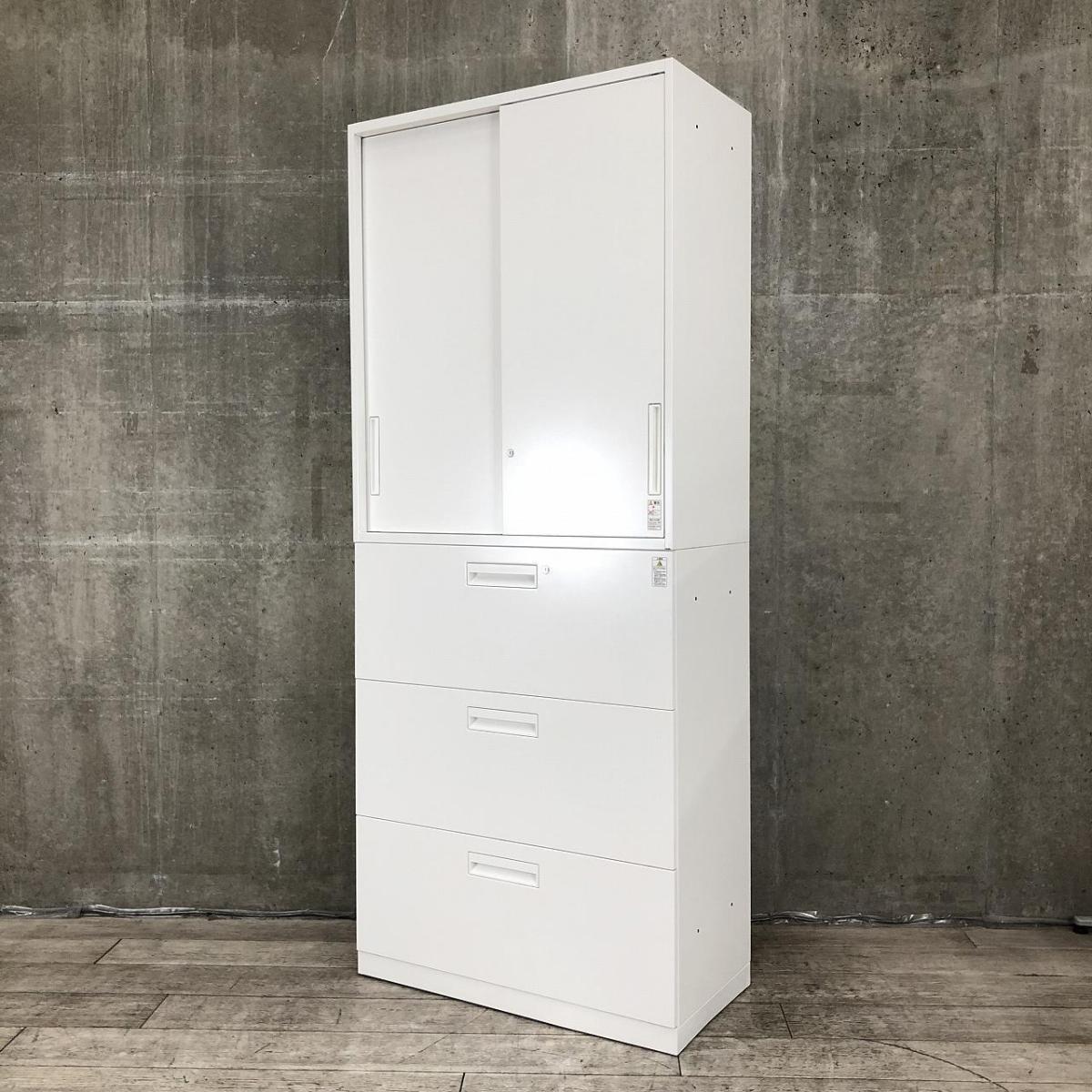 ■コクヨ（KOKUYO）製　■エディア（EDIA）　■引き違い＋3段ラテラル　■上下書庫セット　■2枚扉　H2150㎜　■シリンダー錠　■ホワイト
                        エディア
                                    中古
            