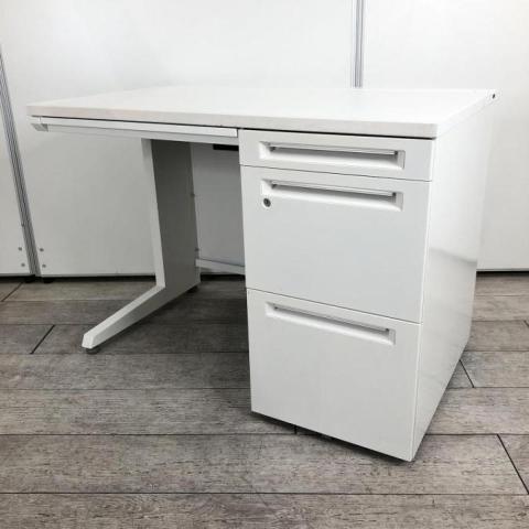 【中古】アドバンス  オカムラ（okamura） 片袖机