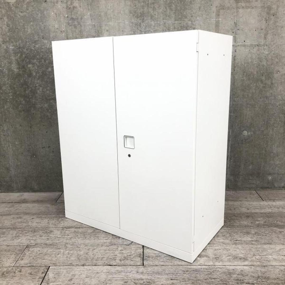 ■オカムラ（okamura）製　■レクトラインシリーズ　■ローキャビネット　■両開き書庫　■ホワイト　■シリンダー錠　【弊社使用欄：A90100725】
                        レクトライン
                                    中古
            