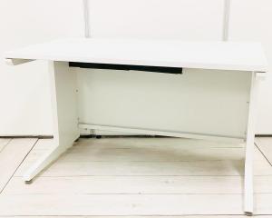 【引出し無】平デスク オススメ(おすすめ) 大人気 ・Okamura/オカムラ ・ADVANCE/アドバンス ※横浜本店撮影画像※