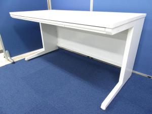 【ロット入荷】w1400×D800mm！【広々としたワークスペースで作業効率アップ！】■オカムラ　アドバンスシリーズ　平デスク　ホワイト【Okamura　ADVANCE】