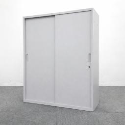 【引き違い書庫】開ける際にスペースを取らない引き違い書庫です【人気商品！】【在庫入替えセール！】【AD】