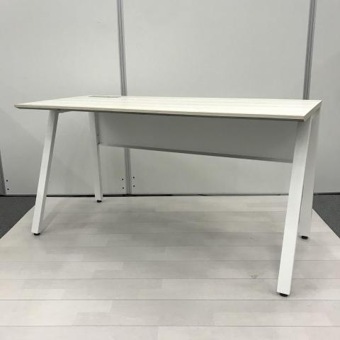 【中古】その他シリーズ  オカムラ（okamura） 平机
