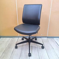 【ロット品】【稀少在庫】ワークチェア ホワイトボディ アームレストなし ハンガーなし オススメ(おすすめ) 大人気 ・KOKUYO/コクヨ ・Wizard2/ウィザード2【T1】