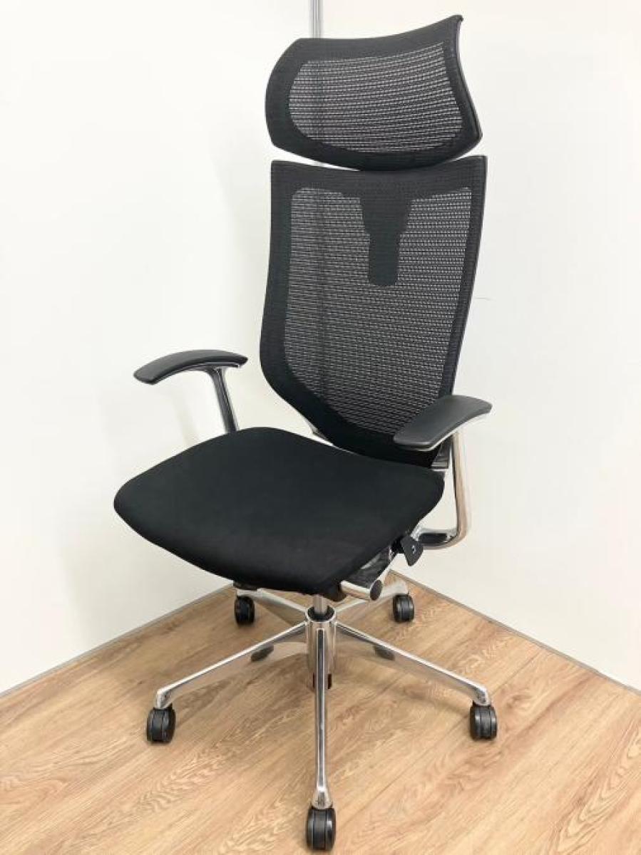 【新品可動式ヘッドレストつけて出荷！】●オカムラ●バロン●ハイバック●
                        バロンチェア
                                    中古
            