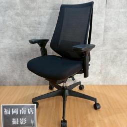 ★2023年製★コクヨ製の人気オフィスチェア【デュオラ/可動肘/ブラック】が入荷しました！　＊「オフィスバスターズ福岡南店」は、福岡を拠点として、全国へ中古オフィス用品・オフィス家具を提供しております。