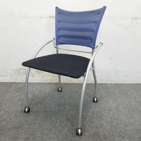 【中古】プリエ2  イトーキ（ITOKI） ネスティングチェア