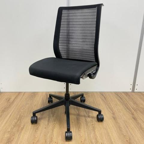 【中古】シンクチェア（旧モデル）  Steelcase（スチールケース） 肘無ハイバックチェア