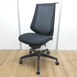 【3脚限定】コクヨ製　デュオラ　ブラック　ブラックフレーム　ハイバック　背面メッシュ　肘無し　コートハンガー付　樹脂脚　様々な体系や姿勢にも柔軟にフィット！　座り心地抜群のチェア入荷！　肘無しハイバックチェア！！　オフィスバスターズ　水戸サテライト　水戸市、日立市、ひたちなか市、鹿嶋市、神栖市、牛久市、古河市、結城市、東海村、つくば市