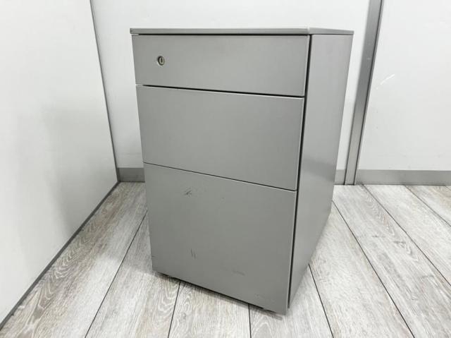 【中古】プロユニット  オカムラ（okamura） ワゴン3段