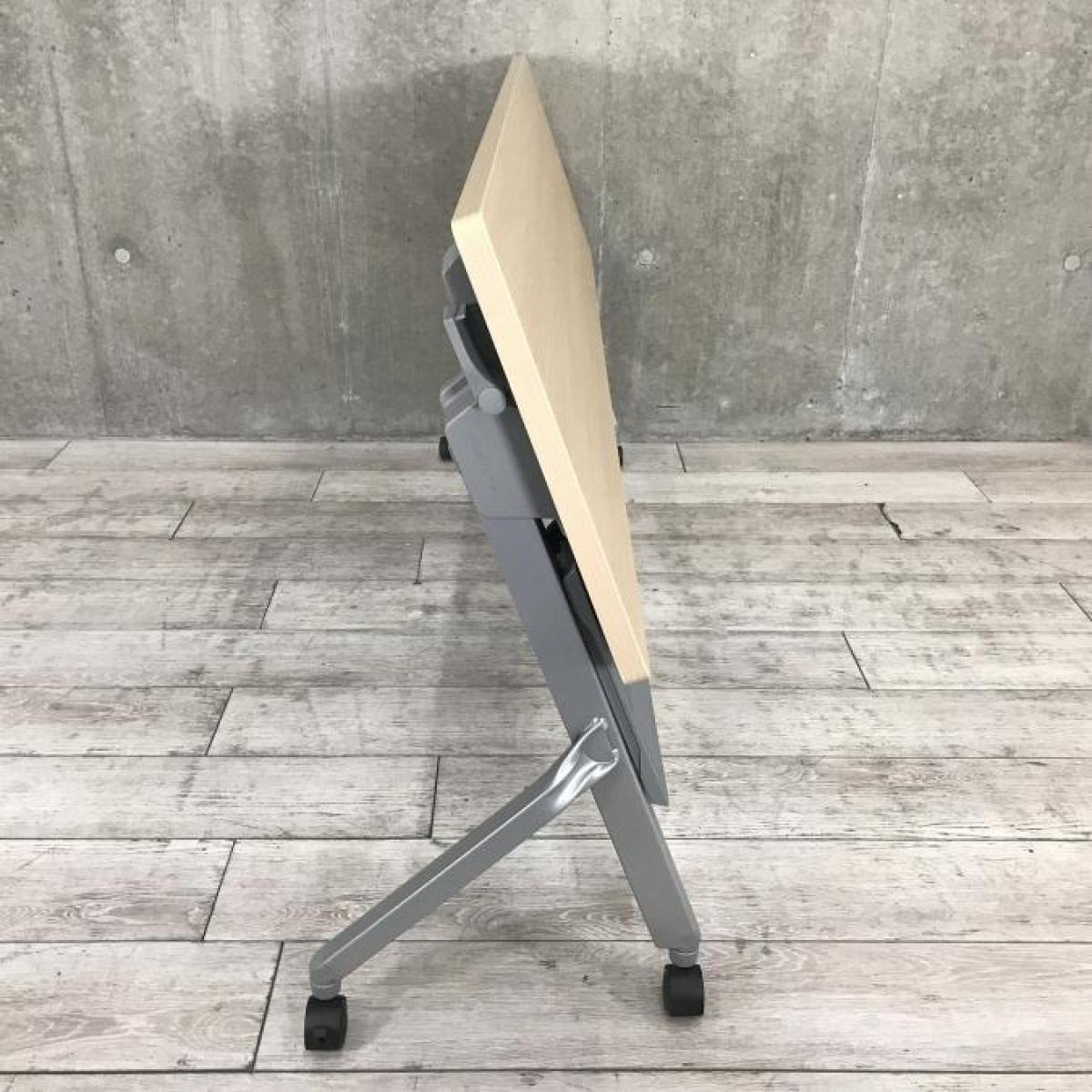 中古】フラプター オカムラ/okamura スタックテーブル(長机/折りたたみ 中古】フラプター オカムラ/okamura スタックテーブル(長机/折りたたみ