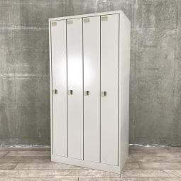 【移転や増員を検討されている方にオススメ！常に人気の高い更衣用ロッカー！】■イトーキ(ITOKI)製　L型ロッカーシリーズ　4人用更衣ロッカー　縦型ロッカー　W900×D515㎜　■シリンダー錠　■グレー