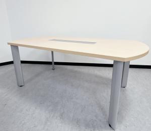 【4～6人用のテーブルが入荷！分厚い天板！人気カラー】■プラス製　■横幅1800㎜奥行900㎜ 1枚天板　■【ナチュラル【2512】弊社使用欄【A01038197】