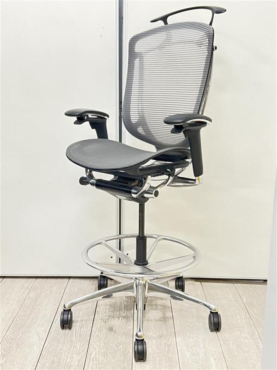 [現品限り！]メーカー参考価格30万越え！世界で認められた革新的タスクチェア！人間工学に基づいた快適な座り心地を実現！/オススメ(おすすめ) /人気商品【弊社使用欄：A01055112_b】肘付ハイバック　ハイチェア　■背・座面メッシュ　■可動肘・ハンガー・足掛け付■オカムラ（okamura）製　コンテッサセコンダチェア
                        コンテッサ セコンダ
                                    中古
            