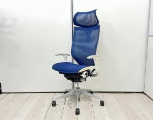 [現品限り！]【2023年製】大人気シリーズの中でも需要の高い、高級感抜群のエクストラハイバック、シルバー仕様！可動肘付き！/オススメ(おすすめ) /人気商品【弊社使用欄：A01056660】
■オカムラ/バロン/ブルー/ヘッドレスト付き