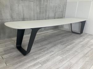 【幅3600mm！超大型テーブル！全ての形状が美しいアールデザイン！】■オカムラ（okamura）製　ワークキャリア　アンカーテーブル　コミュニケーション・作業スペース　■W3600×D1200×H990mm　■グレー　【弊社使用欄：A01056047】