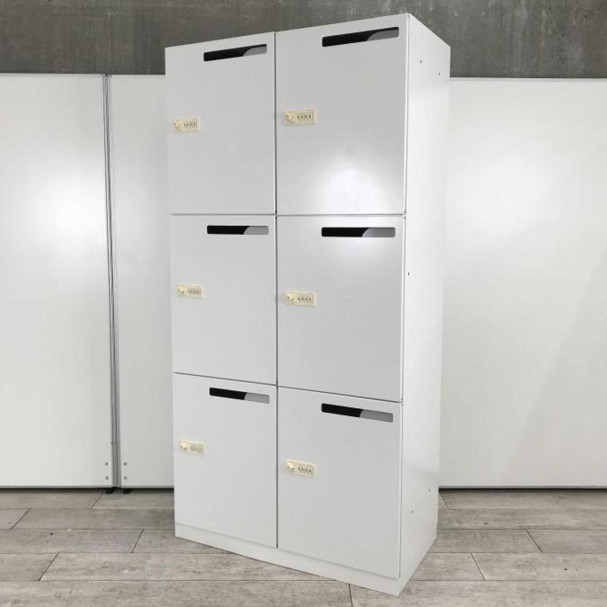 【外部倉庫在庫品】鍵の持ち運び要らずで便利に使える！多人数使用で空間を有効活用できる6人用ロッカー！
■コクヨ/エディアシリーズ（EDIA）/ホワイト　6人用ロッカー　パーソナルロッカー　W900×D450×H1810㎜　■ダイヤル錠　■投函口付き
【AO】【TOGS】
                        エディアロッカー
                                    中古
            