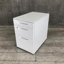 【最大13台揃います！！】◆コクヨ/iS　フリーアドレス　ワゴン　脇机　収納　引き出し　家具　リユース　九州最大級《オフィスバスターズ福岡博多店は、福岡を拠点として、日本全国へ中古オフィス用品・オフィス家具を提供しております》