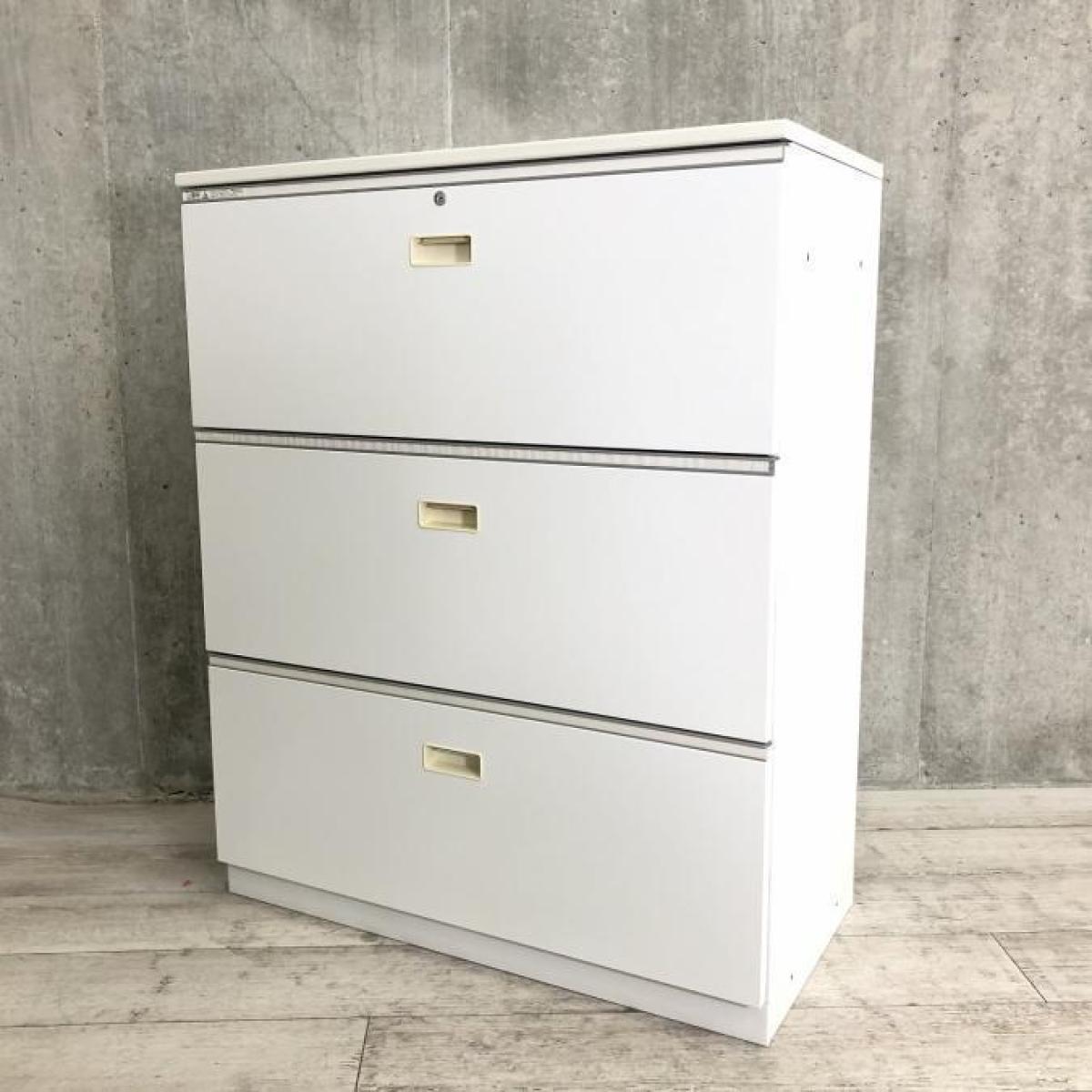 【A4ファイルも沢山収納可能！人気の３段引き出し式キャビネット！】■イトーキ（ITOKI）製　シンライン （THIN LINE）シリーズ　３段ラテラル書庫　ローキャビネット　H1120㎜　■シリンダー錠　■ホワイト
                        シンライン
                                    中古
            