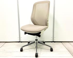 ■Okamura/オカムラ　■Sylphy/シルフィー　■ベージュ　■肘無し　■脚ポリッシュ　■オススメ/大人気/定番商品【弊社使用欄：A01038995】