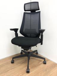 【1脚限定の為、クレジット決済優先！】【中古では貴重なヘッドレスト付き！】　■コクヨ　■デュオラメッシュ　■ブラック　オフィスバスターズ梅田本店