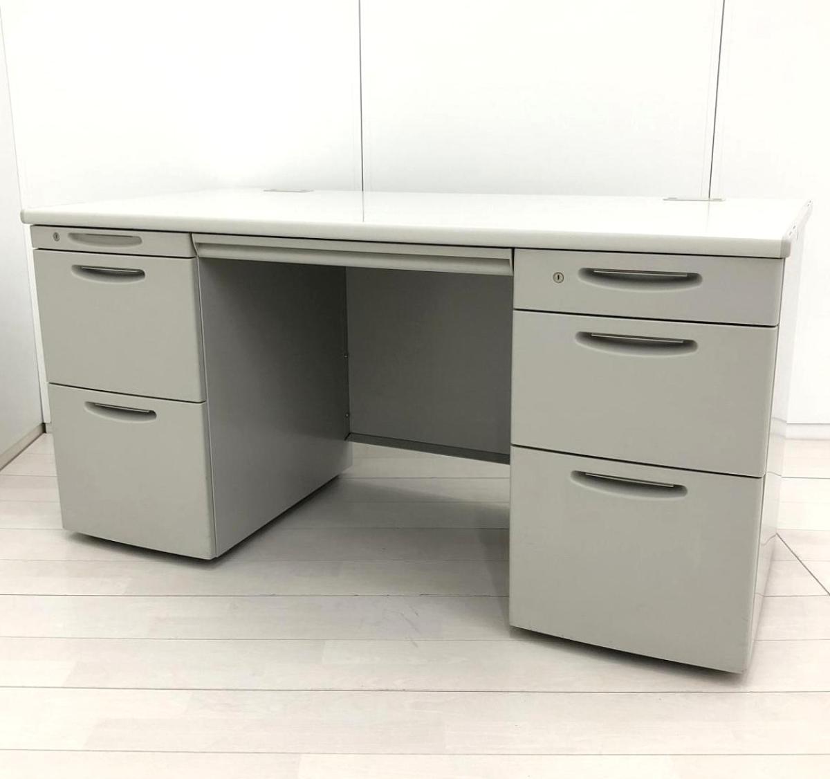 【スタンダードなデザインで高品質！】■オカムラ製　両袖デスク　W1400×D700×H700ｍｍ　■広々使える！たっぷり収納！【Okamura　SD-V】
                        SD-Vシリーズ
                                    中古
            