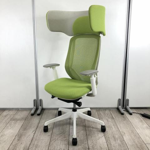 【超希少なワークヴェール付き！】オカムラ製品で最も人気を集める高機能メッシュチェア！集中力up！
■オカムラ/シルフィー（Sylphy）/ライムグリーン　肘付き　ハイバック　背面メッシュ　■可動肘　ヘッドレスト付