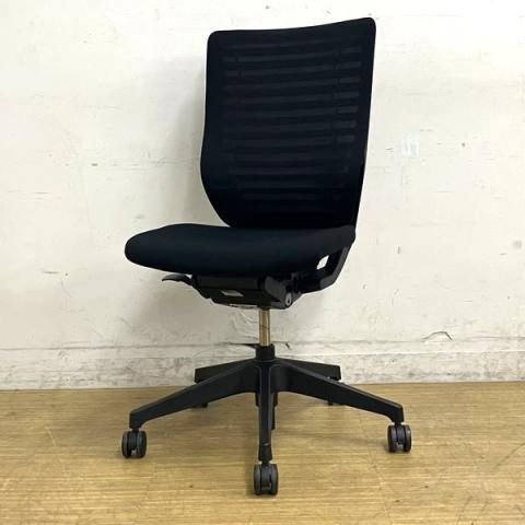 イトーキ　エピオスチェア　メッシュ　ハイバックモデル　ロッキングレンジ調節機能付きで快適なオフィスワーク