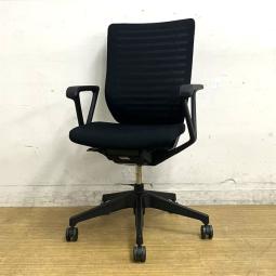 イトーキ　エピオスチェア　メッシュ　ハイバックモデル　固定肘付き　ロッキングレンジ調節機能付きで快適なオフィスワーク