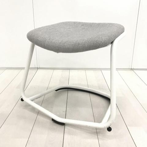 【中古】スインギー KSW-101C-W9125 イトーキ（ITOKI） チェアその他