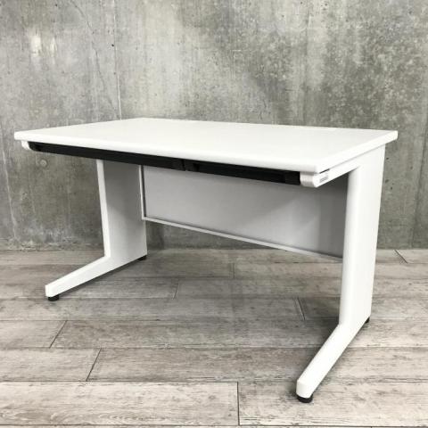 【安心の国内メーカー!ホワイトカラーのスタンダードなサイズ幅1200㎜のオフィスデスク!】 ■ITOKI(イトーキ)製 CZシリーズ 平机 ■引き出し付 ■配線口付 ■色:ホワイト【関西倉庫在庫】【弊社使用欄:A01060642】