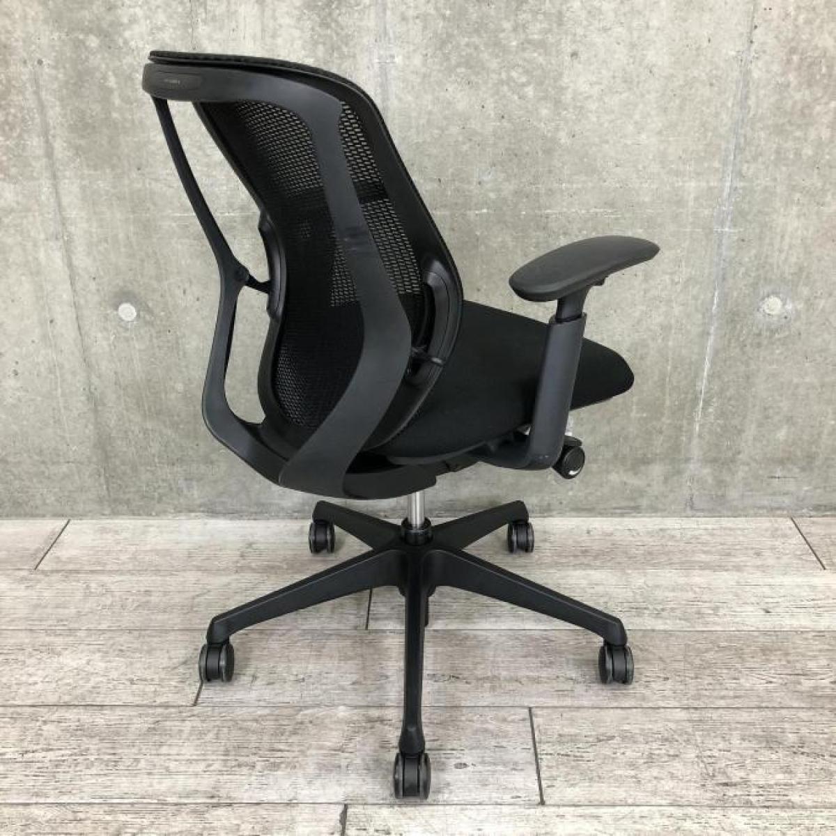 中古】シルフィーメッシュ オカムラ/okamura 肘付ローバックチェア 