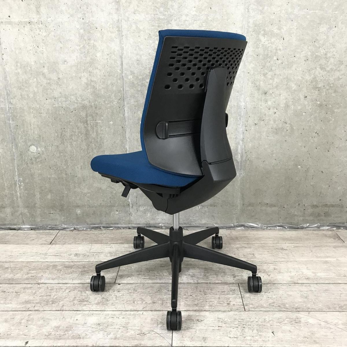 中古】ウィザード3 樹脂 CRS-G3620F6 コクヨ/KOKUYO 肘無ローバック