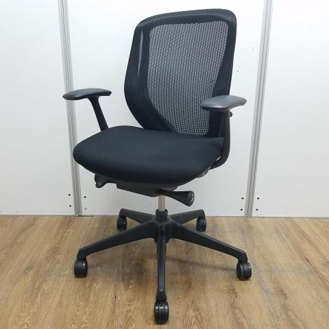 【中古】シルフィーメッシュ  オカムラ（okamura） 肘付ローバックチェア