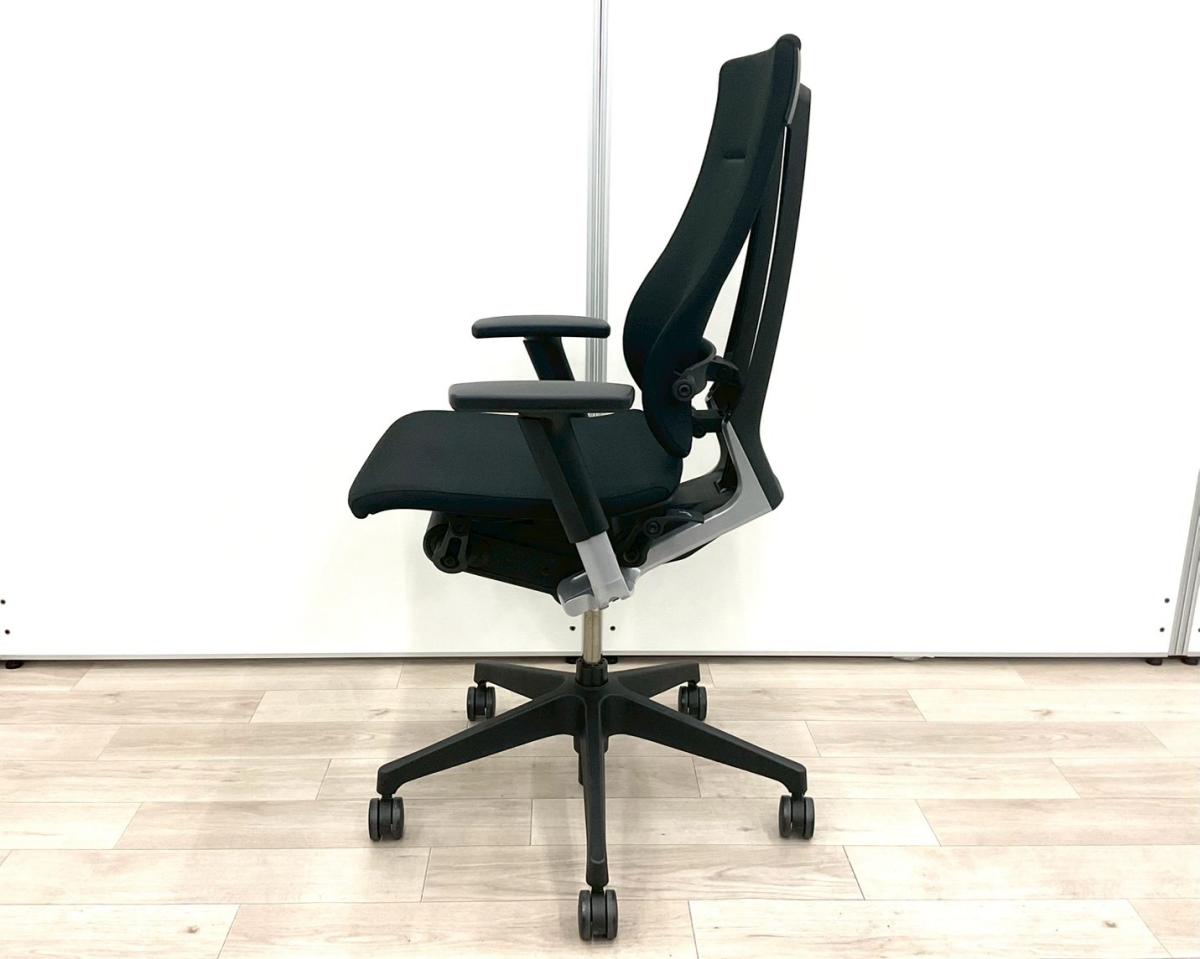 中古】スピーナチェア イトーキ/ITOKI 肘付ハイバックチェア 575159