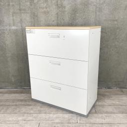 【定価約9万円】【ナチュラル調天板がついた、人気の引き出し式書庫！】■プラス（PLUS）　L6シリーズ　3段ラテラル　ローキャビネット　■ホワイト　■ナチュラル木目調天板付き　■シリンダー錠