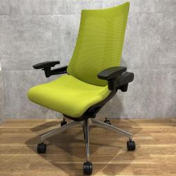 ⑥/26【西】【特徴的なシルエットが魅力★】イトーキ　アクト　グリーン　可動肘付　腰痛　在宅　おしゃれ　シンプルデザイン　【福岡オフィス家具】【福岡中古家具】【中古事務什器】【中古チェア】【中古椅子】