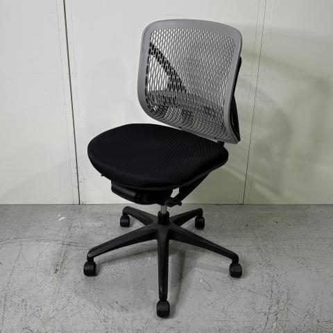 【中古】yera  イナバ（INABA) 肘無ローバックチェア