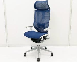 【2024年製！】【限定2脚】人気のヘッドレスト付！数量限定入荷！【良い椅子は腰を守る投資です！】■オカムラ　バロンチェア　可動肘付　ブルー　ヘッドレスト付 座面メッシュ シルバーフレーム　　■上質な座り心地を体感できます！【N】