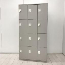 【キーレスな便利なダイヤル錠！個人の荷物保管に最適な12人用ロッカー！フリーデスクとの相性抜群！】■イトーキ（ITOKI）製
ＬＢシリーズ　12人用パーソナルロッカー　■W900×D515×H1800mm　■ダイヤル錠　■グレー