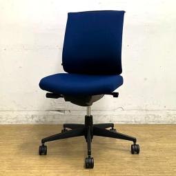 コクヨ　ウィザード4　ローバック　プルシアンブルー×ブラックフレーム　定番シリーズ　カタログ現行品の最新シリーズ　コートハンガー付き