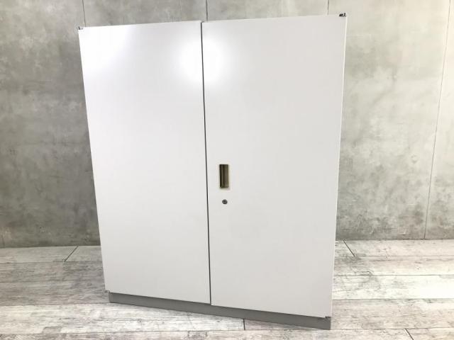 【中古】シンライン  イトーキ（ITOKI） ローキャビネット／両開き